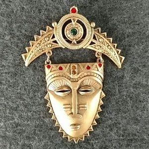 Vintage Avon African tribal mask pin/ brooch